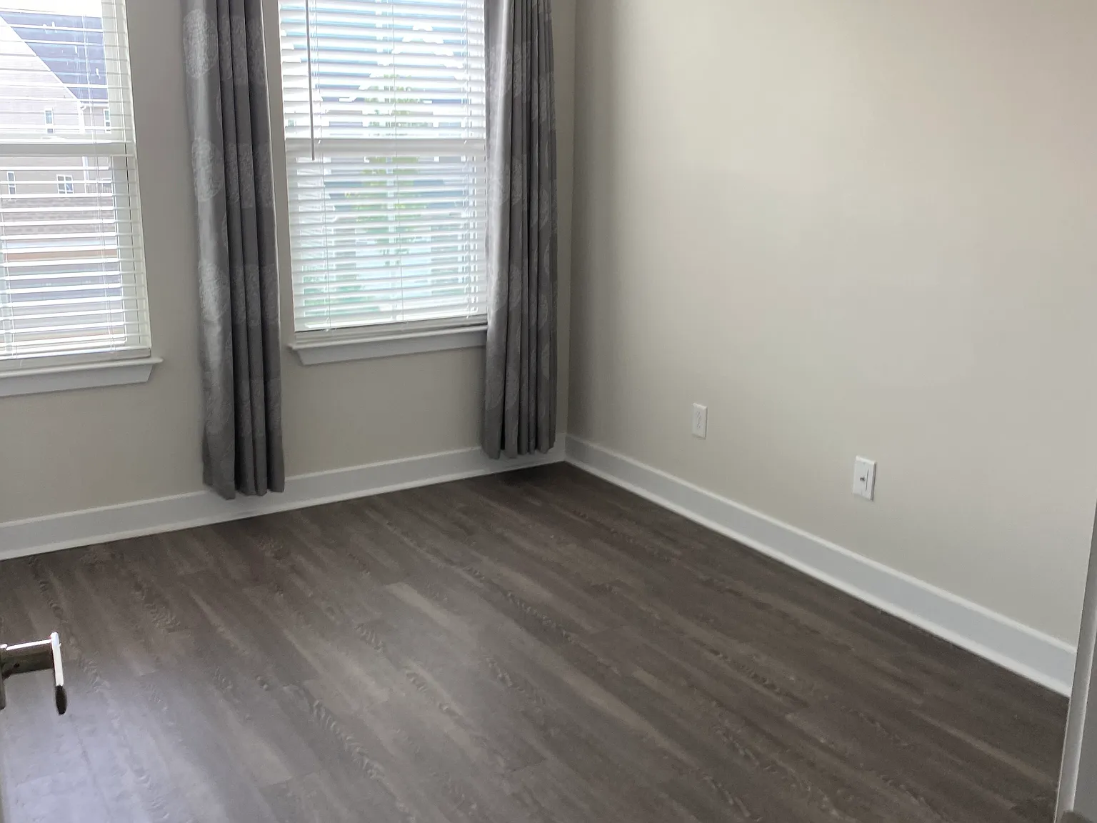 3 bed, 2.5 bath, 1750 sqft, $1,790 — Photo 3
