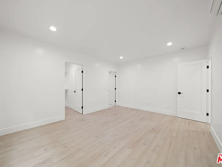 1201 Ohio Ave #3 — Photo 14