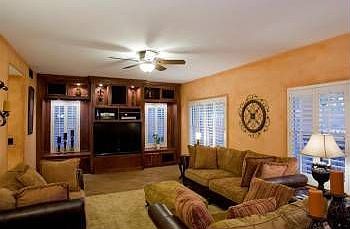 3rd image of 1314 W Oriole Way