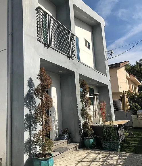 10432 Eldora Ave — Photo 1