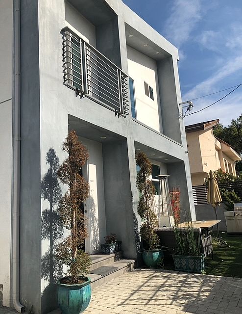 1st image of 10432 Eldora Ave