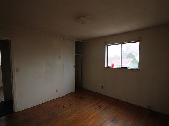 5th image of 2017 Delia Dr