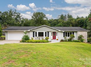 3870 Kanuga Rd, Hendersonville, NC 28739