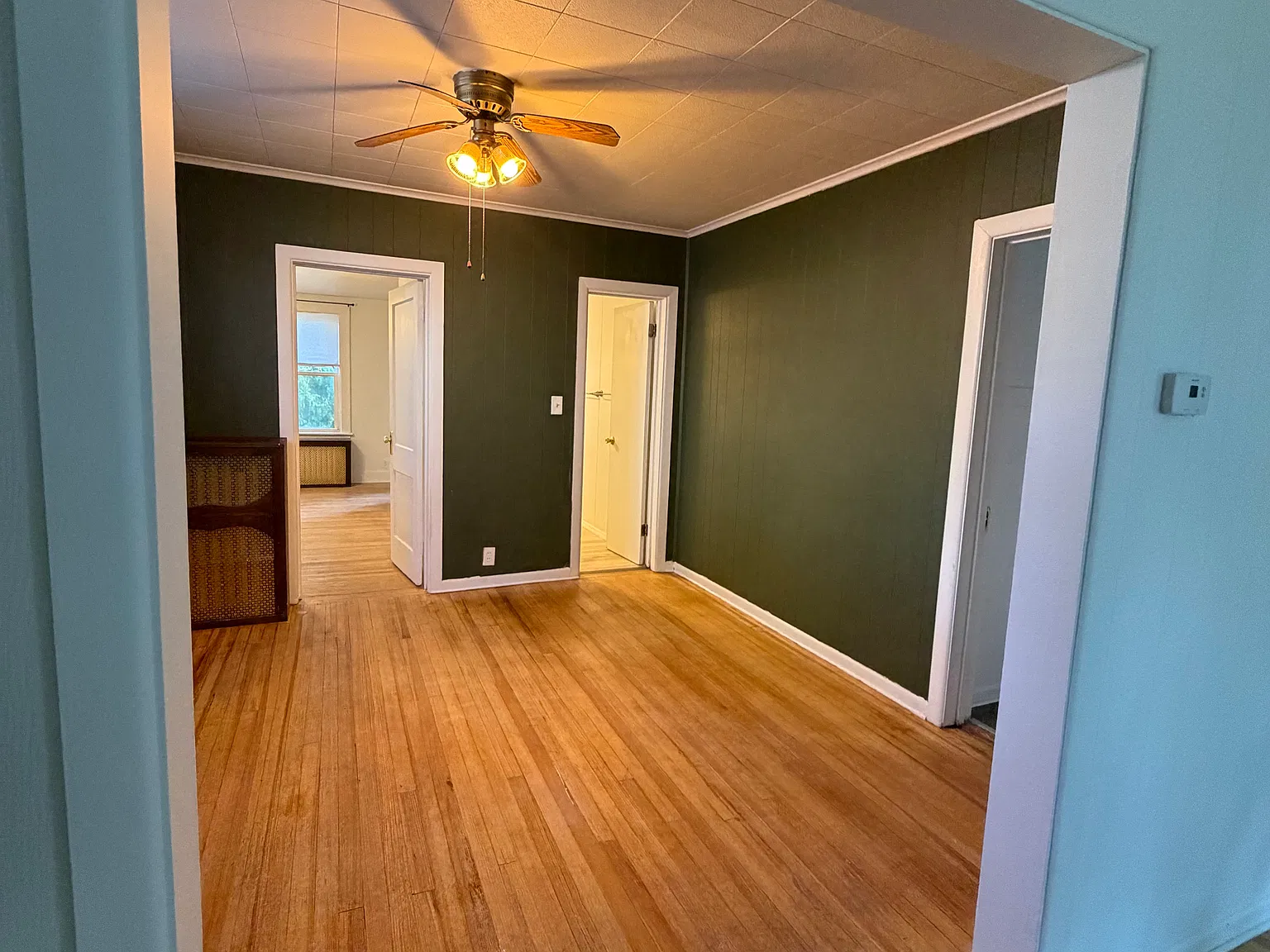29 Orlando Ave — Photo 3