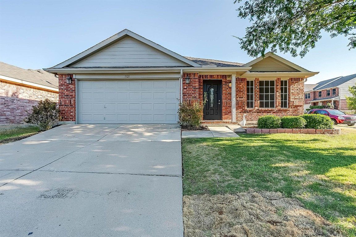 5121 Meridian Ln, Fort Worth, TX 76244 MLS 20418913 Zillow