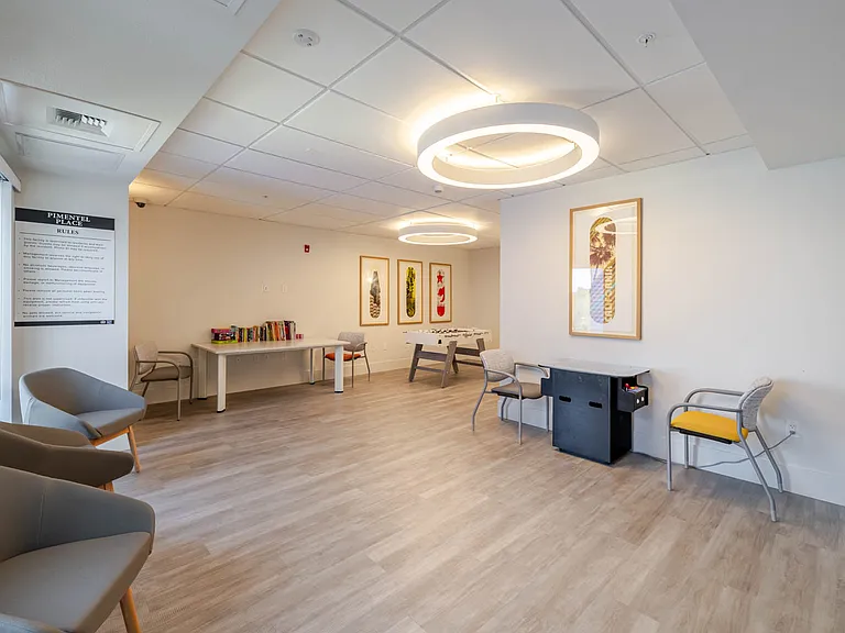 Modern lounge with a relaxed atmosphere for casual gatherings.