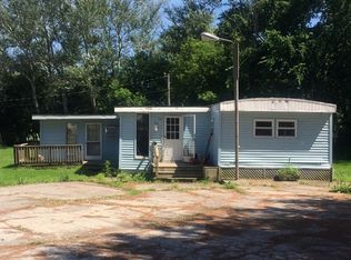 13 Manor Dr, Plattsburgh, NY 12901