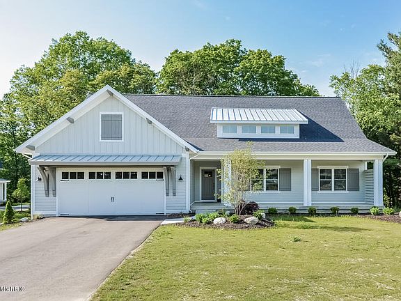 2nd image of 558 Artisan Row Ct