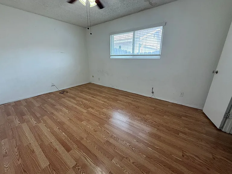 640 Felicita Ave — Photo 22
