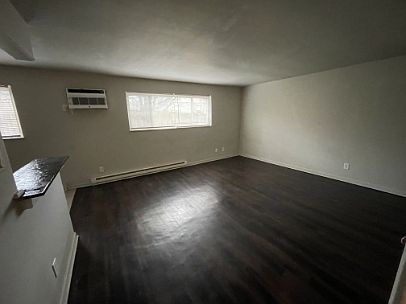 2nd image of 3344 Stathem Ave #17990995