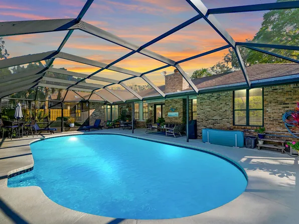 4858 Mariners Point Dr, Jacksonville, FL 32225