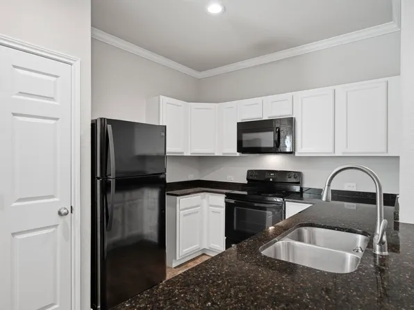 16906 Spirit Brk #2, Schertz, TX 78154