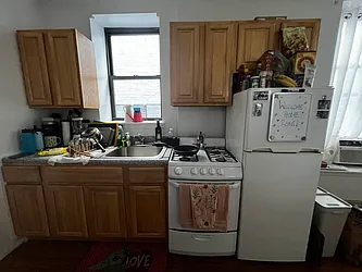 Rented by Salon Realty Corp