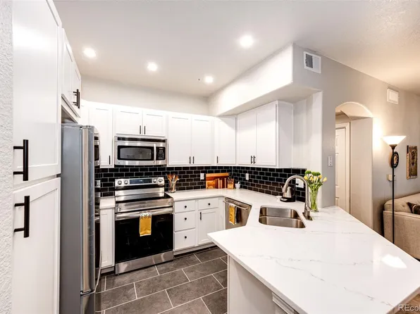 1631 W Canal Circle Bldg 1631 #813, Littleton, CO 80120