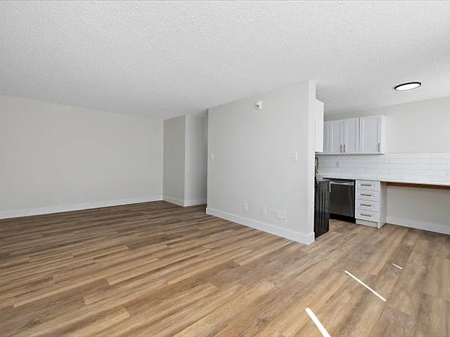 10630 114th St NW — Photo 26