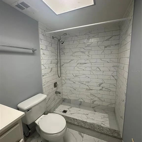 2329 Pine Tree Ct — Photo 25