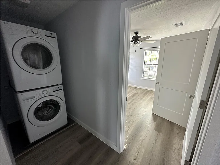 4412 Gillis St #A — Photo 21
