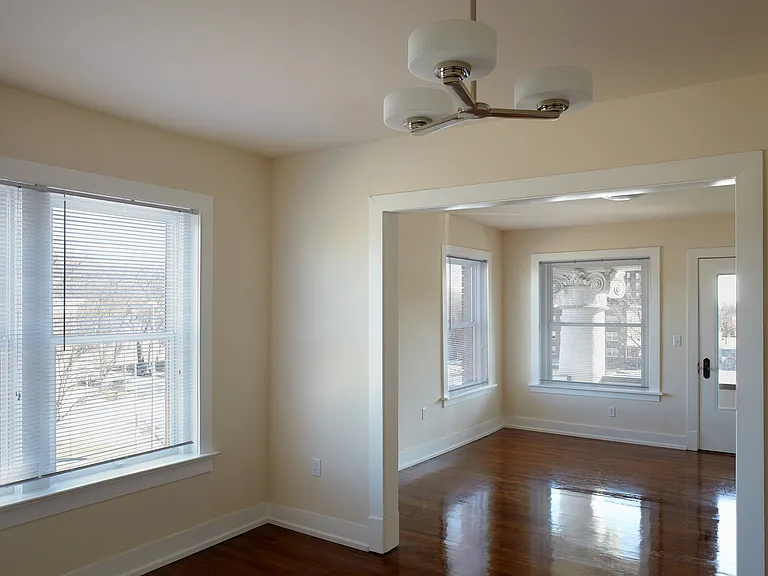 Dining/Living room
