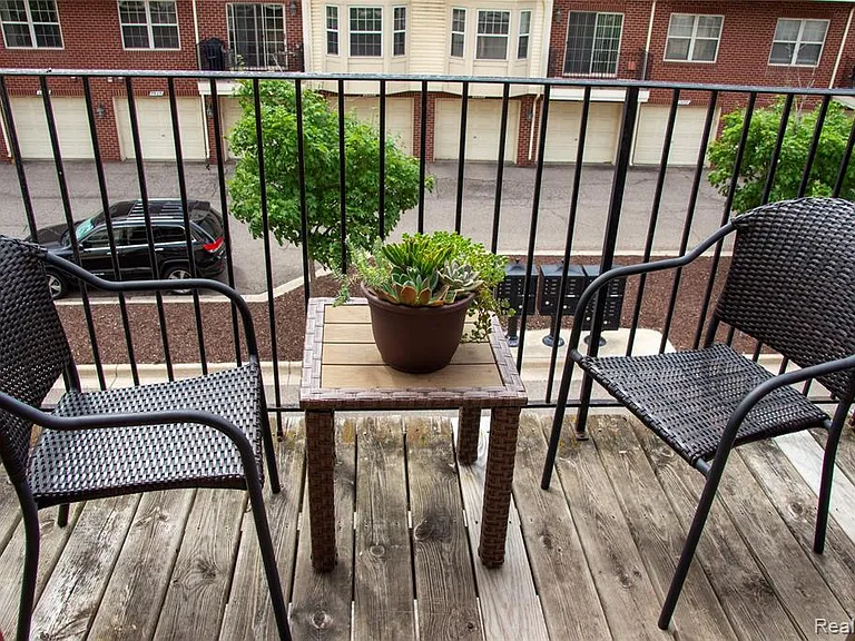 1446 Raliegh Pl #112 — Photo 15