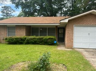 703 3rd St, Jasper, TX 75951