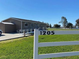 1205 Tahoe St, Merced, CA 95348