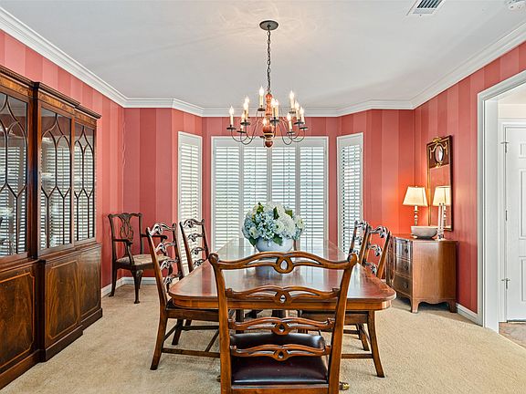 5th image of 3 Royal Terrace Ct