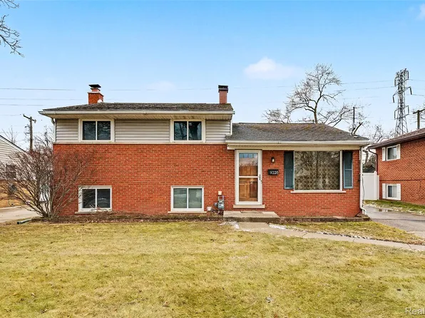 9228 Mueller St, Taylor, MI 48180