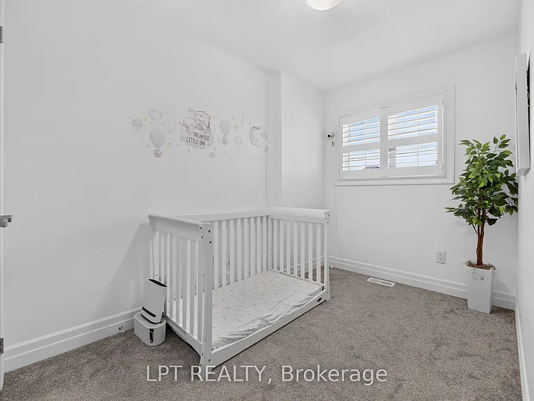 148 Hollybrook Trl S — Photo 34