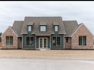 11900 Setenta Grove Cir, Oklahoma City, OK 73150