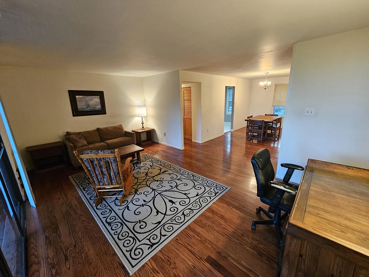 2 bed, 1110 sqft, $2,720 — Photo 1