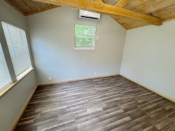 3rd image of 419 Westhill Pl #2