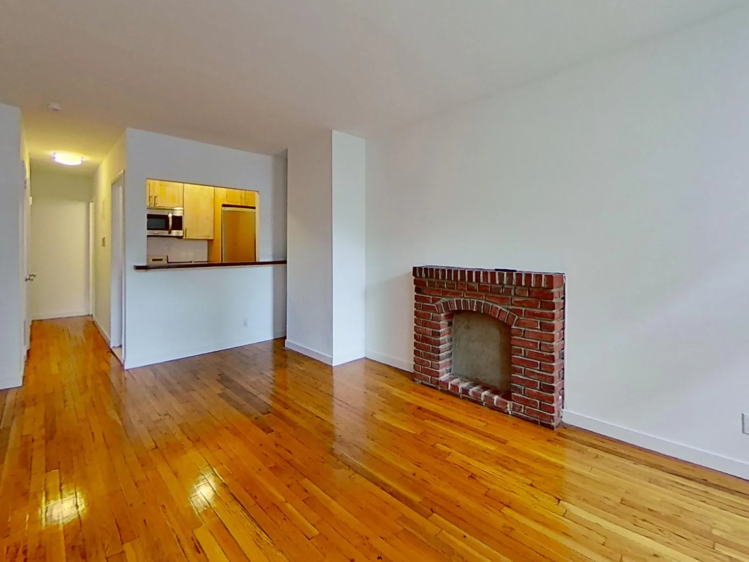 402 East 83rd Street — Photo 4