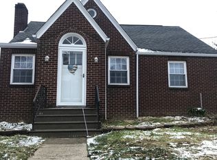 1967 Eldersville Rd, Follansbee, WV 26037