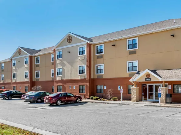 Toledo - Holland, 6155 Trust Dr, Holland, OH 43528