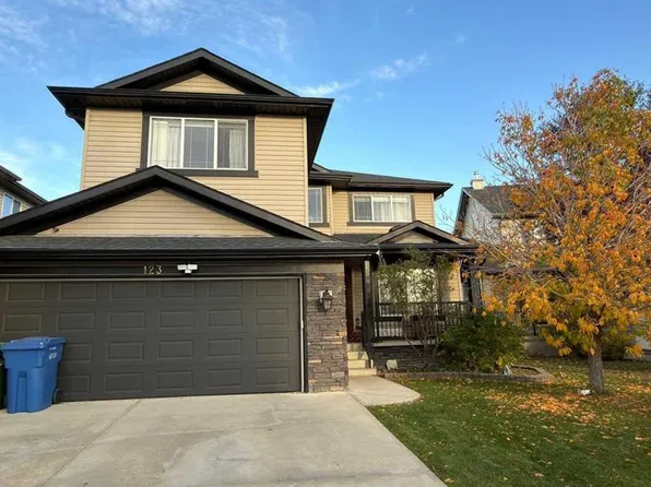123 W Hawkmere Vw, Chestermere, AB T1X 1T7