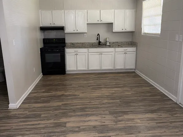 4118 Amonett St #6, Pascagoula, MS 39567
