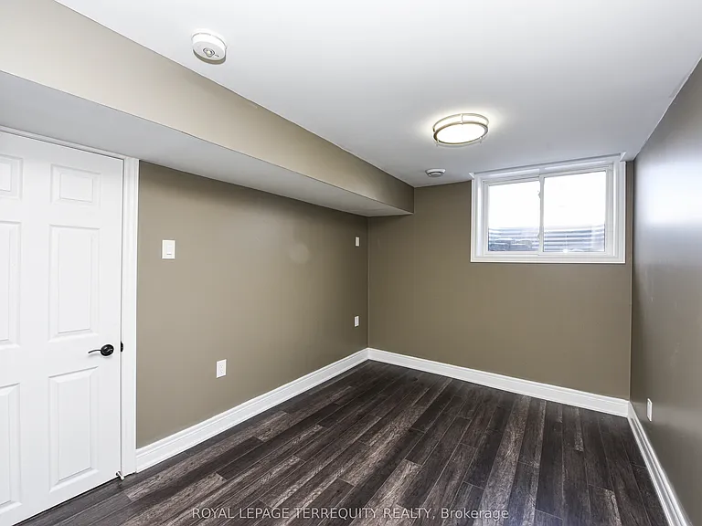 48 Montjoy Cres — Photo 28