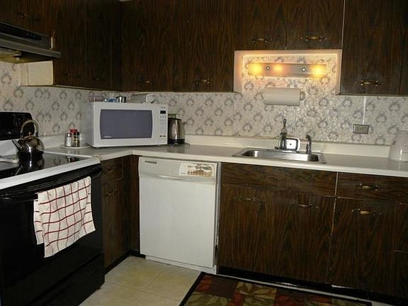 5th image of 3 Villa Verde Dr APT 210