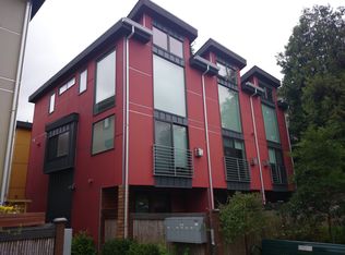 1720 California Ave SW APT B, Seattle, WA 98116