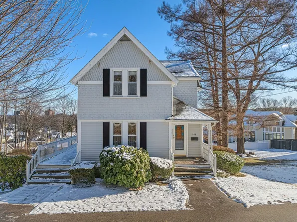 108 S Central Ave, Quincy, MA 02170
