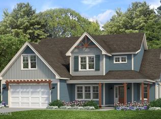 205 Carmine Rd, Whispering Pines, NC 28327