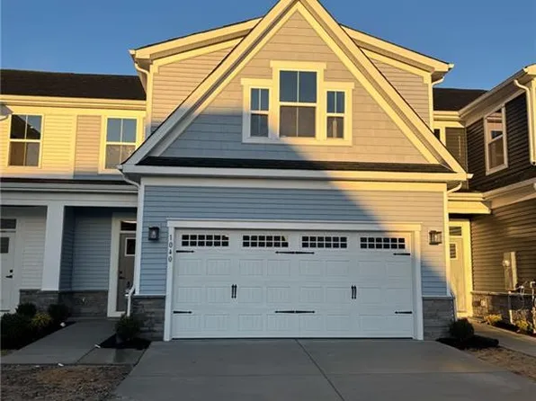 1040 Breakwater Trl, Carrollton, VA 23314