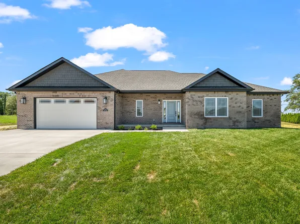 3557 Dundee Ct, Seymour, IN 47274