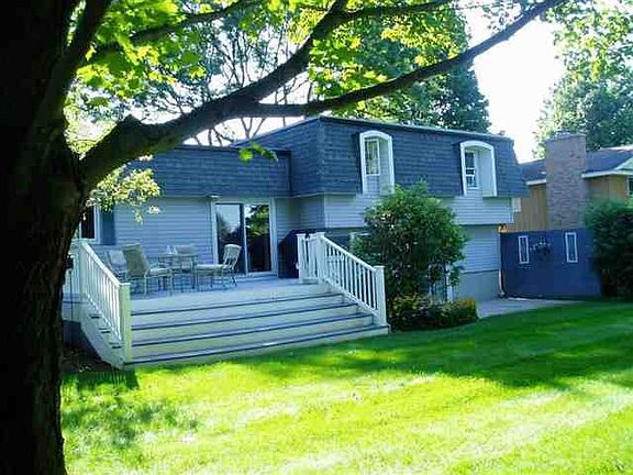 5th image of 3833 Sandia Pl