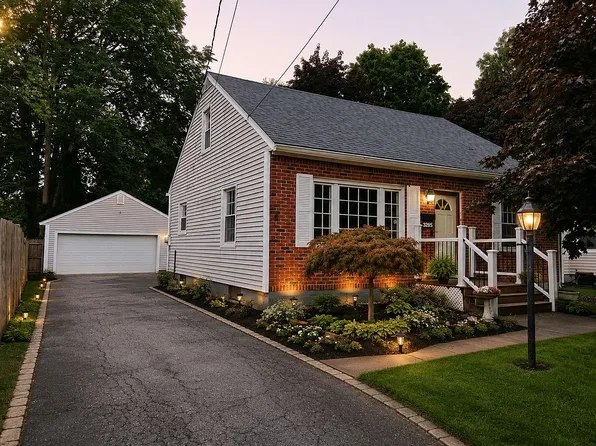 3285 Franklin St, Schenectady, NY 12306