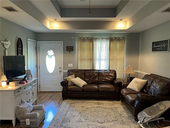 5th image of 4078 Meadow Cir
