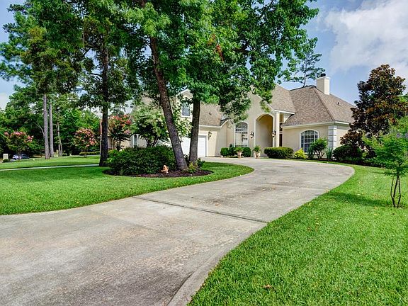 4th image of 3042 Lake Island Dr