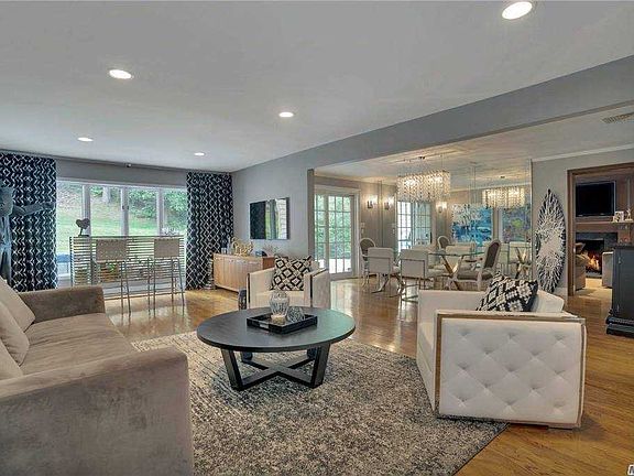 5th image of 25 Mimosa Dr