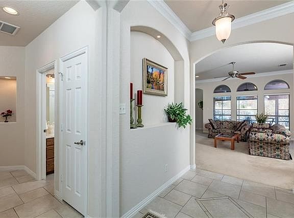 3rd image of 1031 Winding Creek Dr