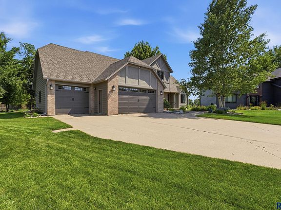 2nd image of 6709 W 32nd St